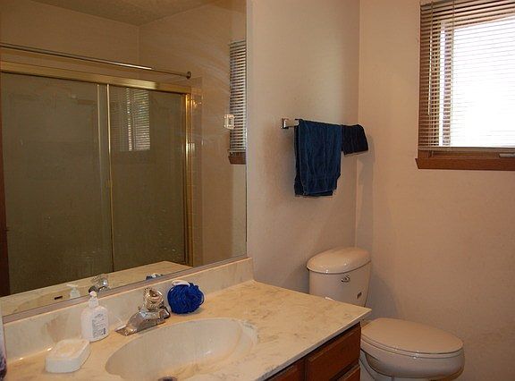4th image of 101 S Staffire Dr