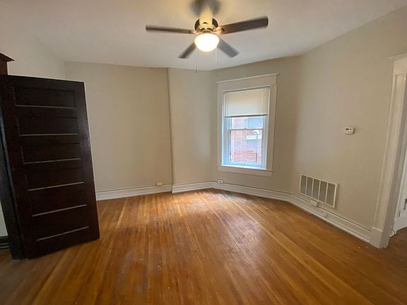 4th image of 119 W Burnett Ave APT 4