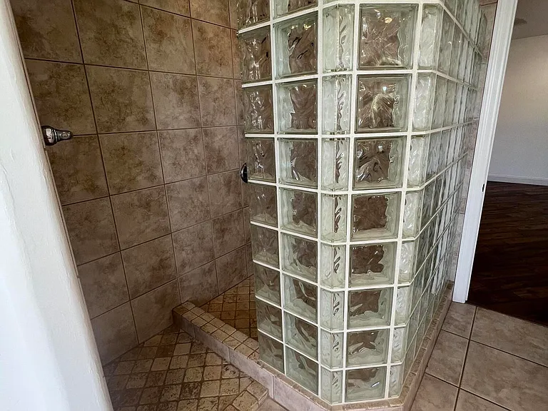 23003 N 77th Way — Photo 36