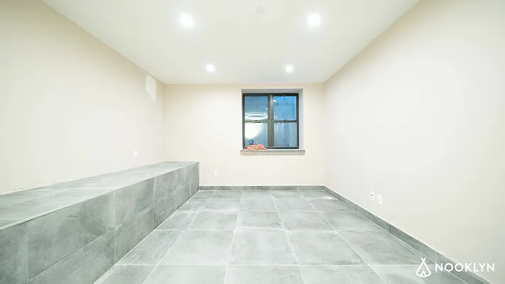 Rented by Nooklyn NYC LLC | media 20