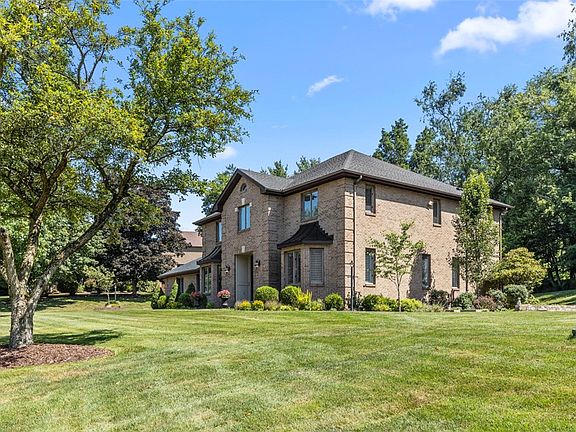4th image of 4566 Dogwood Dr