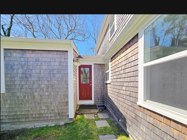 24 Old Tote Rd #B, Orleans, MA 02653