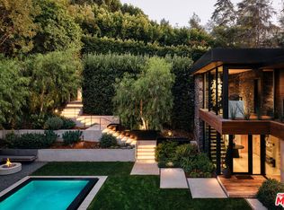 9551 Oak Pass Rd, Beverly Hills, CA 90210