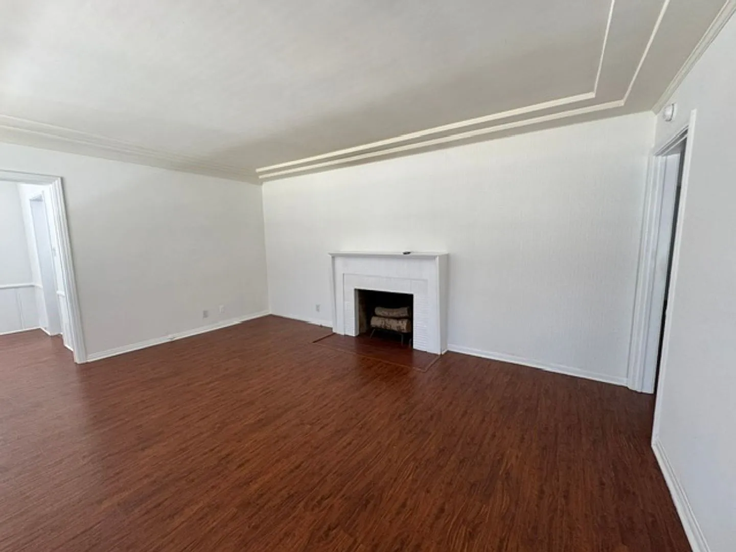 Remodeled Home In Footbridge Square! — Photo 2