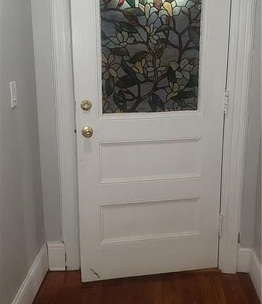 3rd image of 421 S Columbus Ave #1