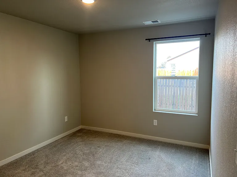 3313 Sandy Harbor Dr — Photo 9