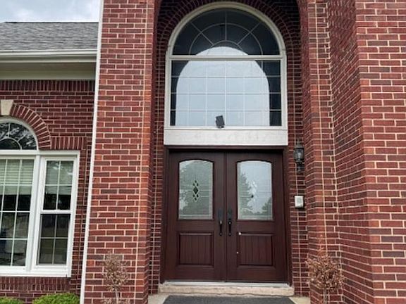 3rd image of 45588 S Lake Dr