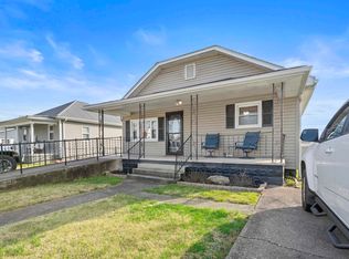 1208 Market St, Worthington, KY 41183