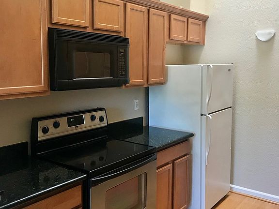 2nd image of 7100 Stella Ln Unit 8