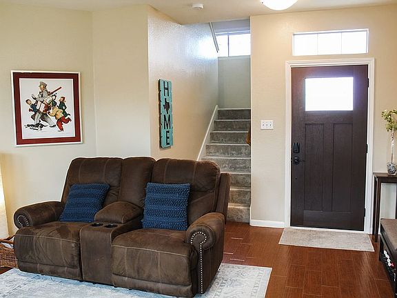 4th image of 2709 Westhampton Ct APT B