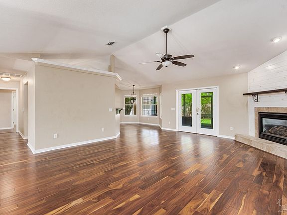 5th image of 903 Brandermill Dr