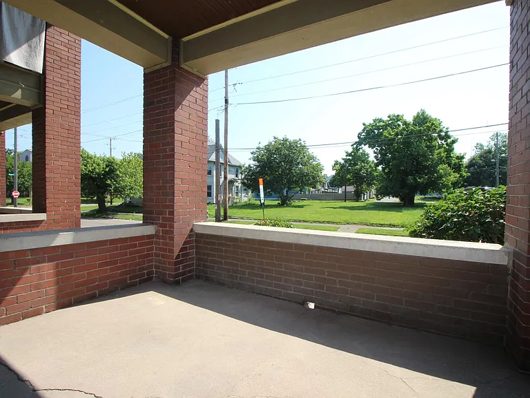 18 N Highland Ave #H — Photo 3