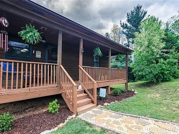 5th image of 206 Beaver Creek Estate Dr