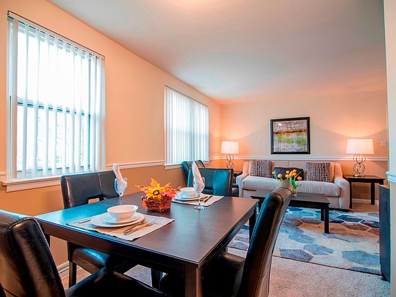 4th image of 4412 Laplata Ave #4401-08