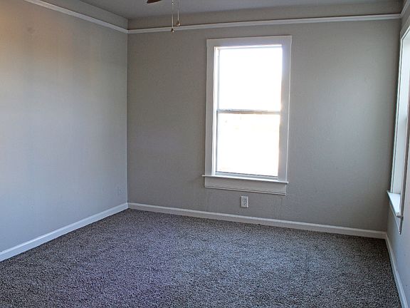 5th image of 3609 Swan St