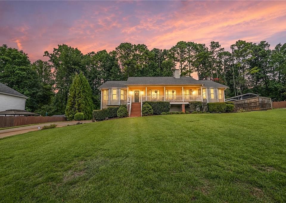 1st image of 114 Valley Farm Ln
