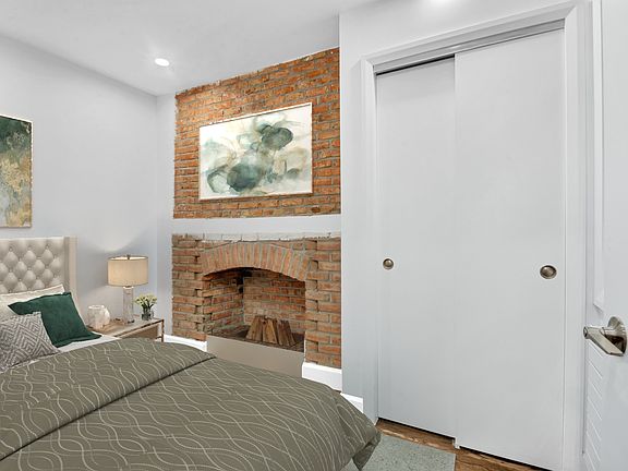 2nd image of 18 Christopher St #4