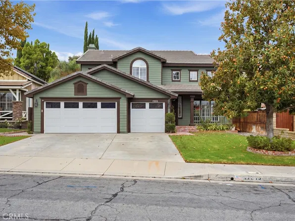 17313 Mount Stephen Ave, Santa Clarita, CA 91387