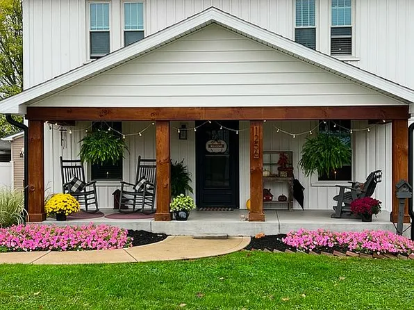 1256 Cherry Ridge Dr SW, Sugarcreek, OH 44681