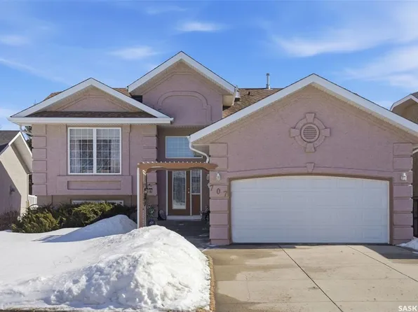 707 BAYVIEW CLOSE, Saskatoon, SK S7V 1B7