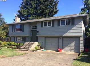 18867 NE Hoyt Ct, Portland, OR 97230