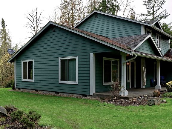 5th image of 5309 170th St E