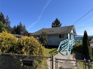 349 Rockland Rd, Campbell River, BC V9W 1N7