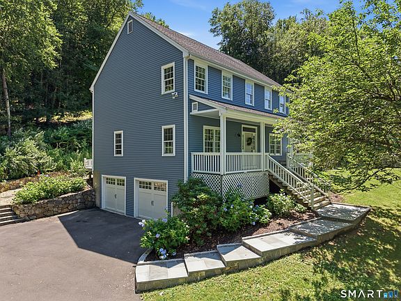 3rd image of 15 Mountain Manor Road