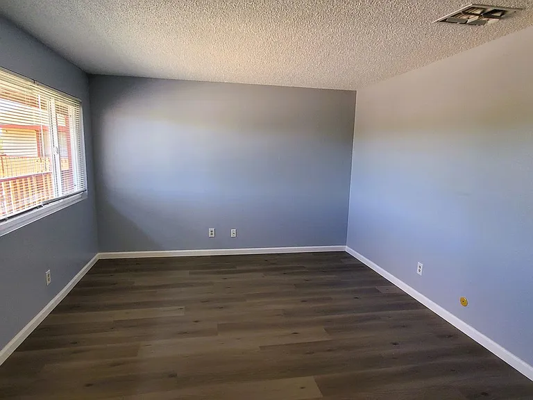 398 Cattle Call Dr — Photo 28