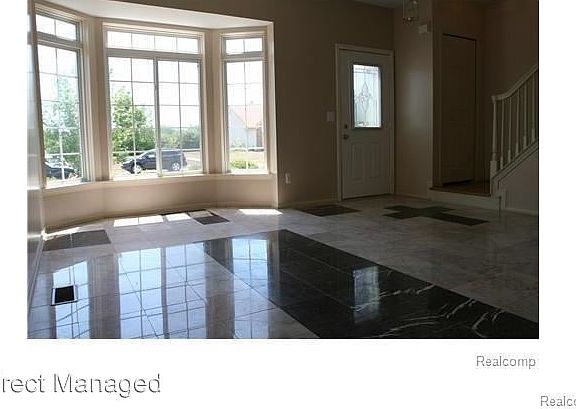 2nd image of 7839 Thornhill Dr