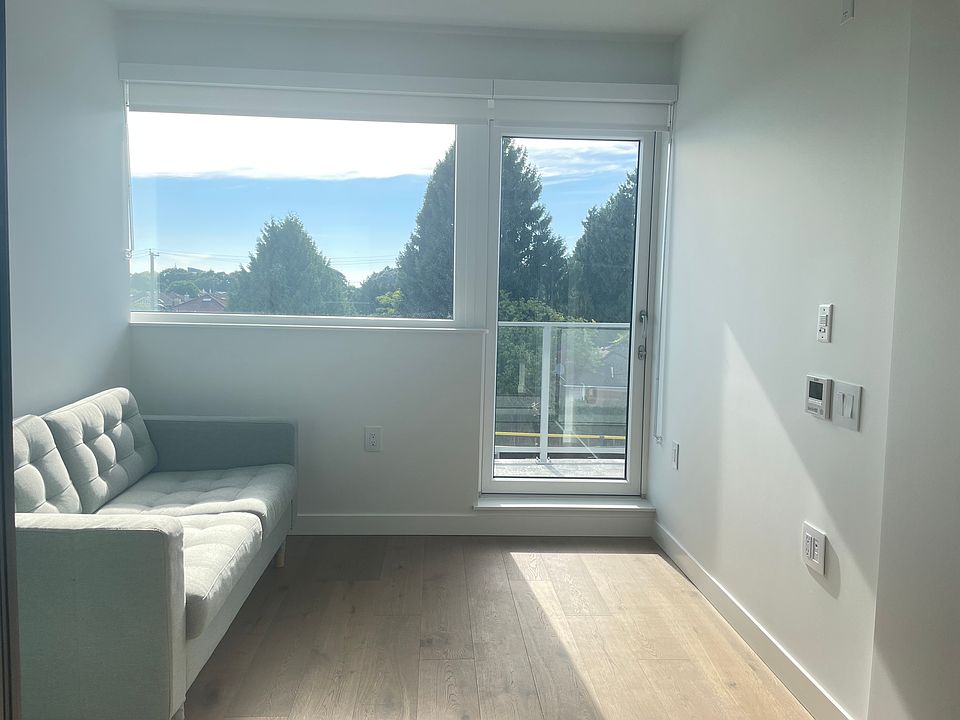 1st image of 8080 Oak St #406