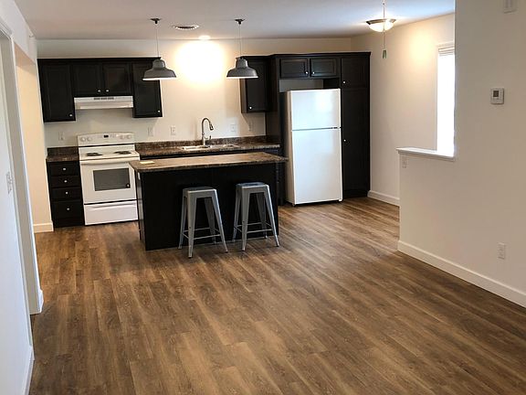 5th image of 1424 31st St