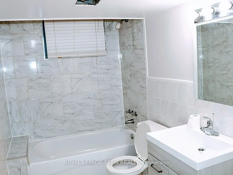 1220 Dorchester Ave — Photo 13