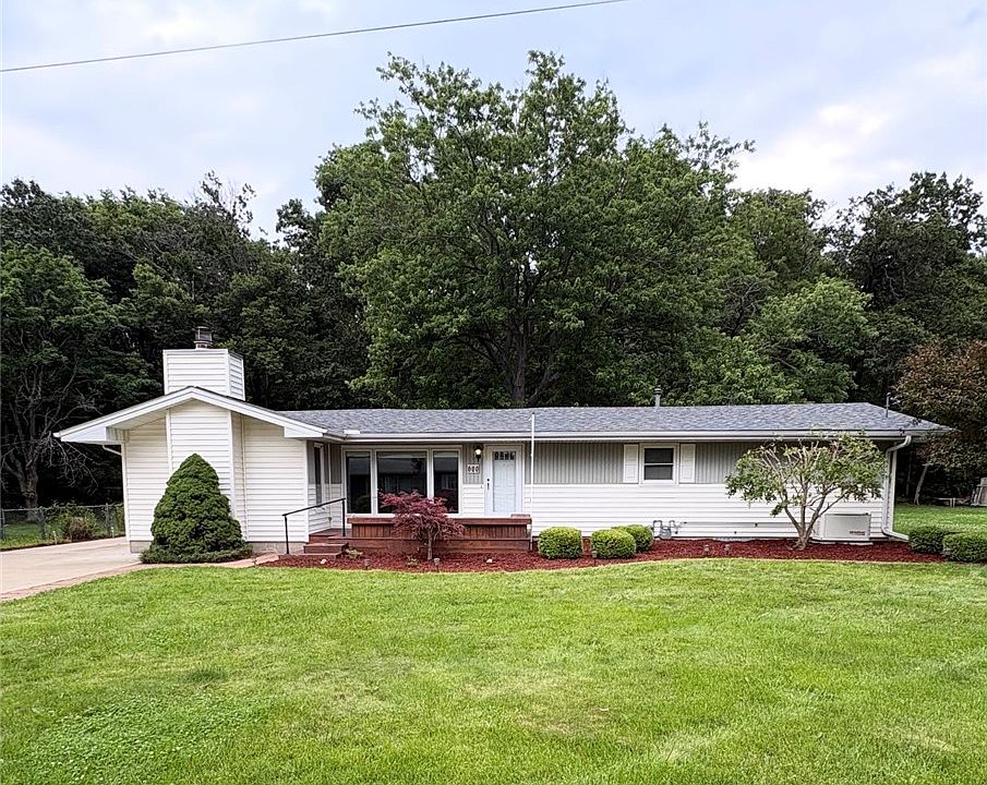 1st image of 600 Lawrence Dr