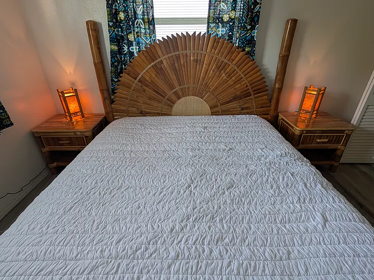 TEMPUR-PEDIC KING Bed in Master Bedroom