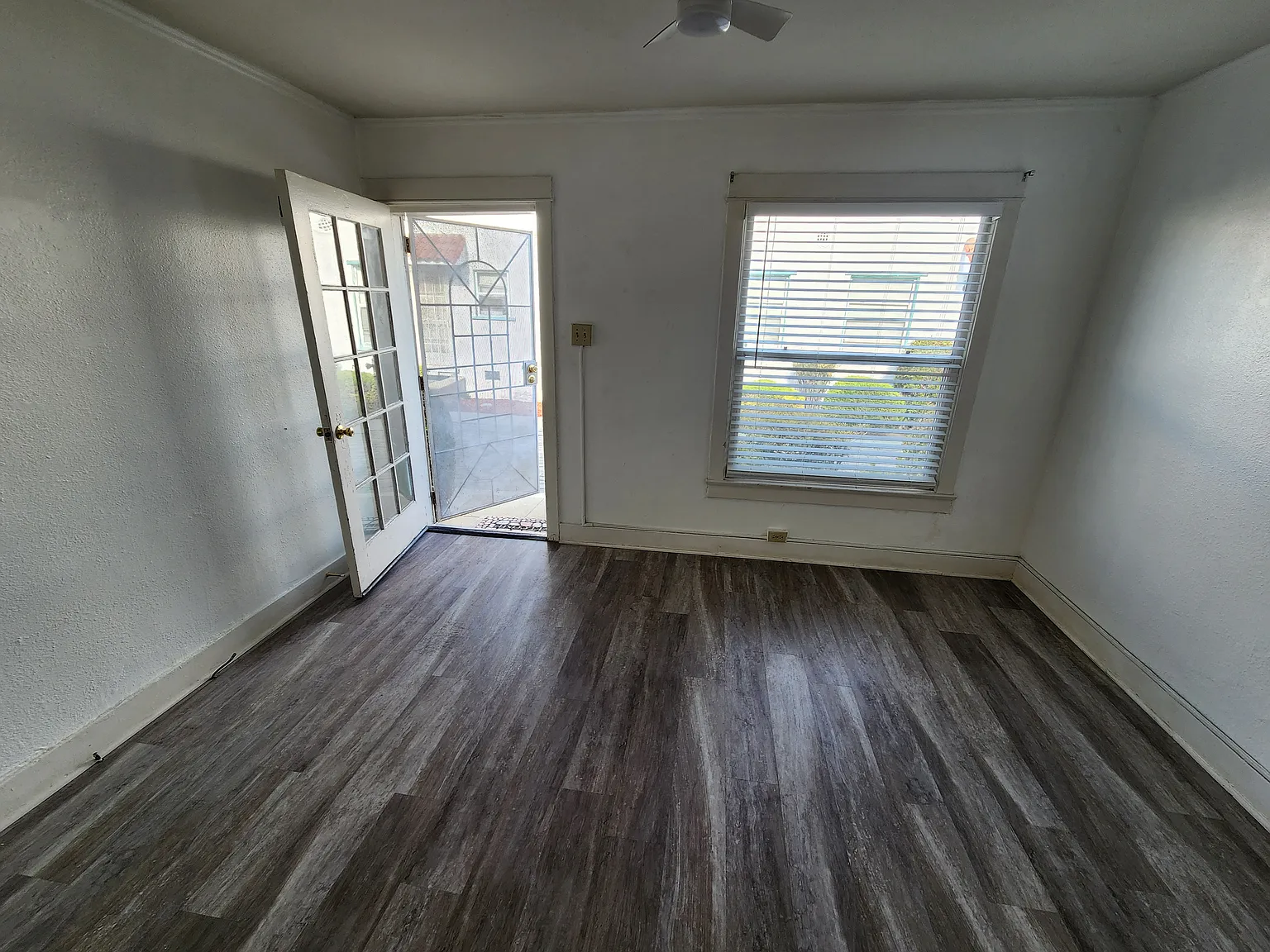 1 bed, 500 sqft, $1,765 — Photo 3