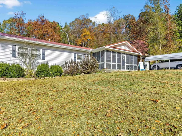 211 E Medders Dr, Anniston, AL 36206