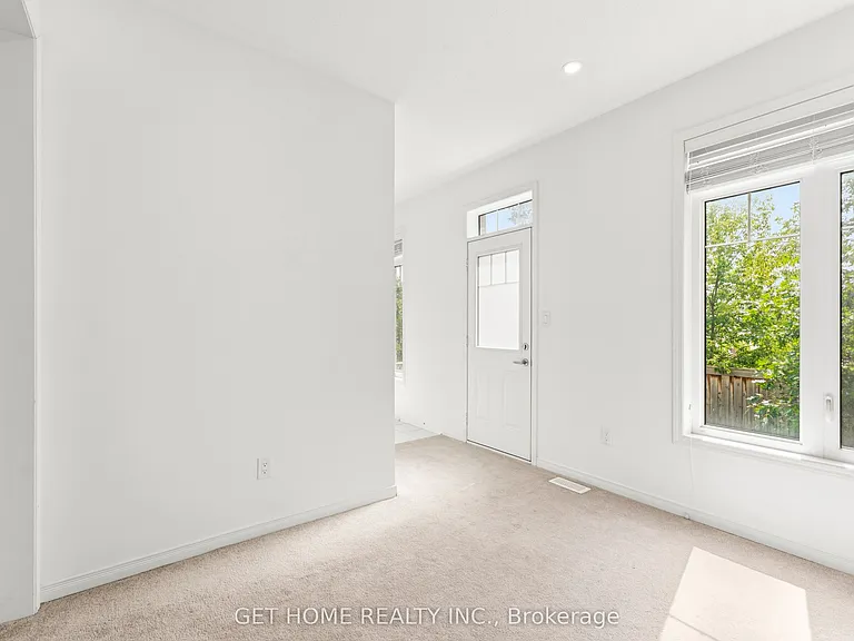 8 Coxhead Ln — Photo 7
