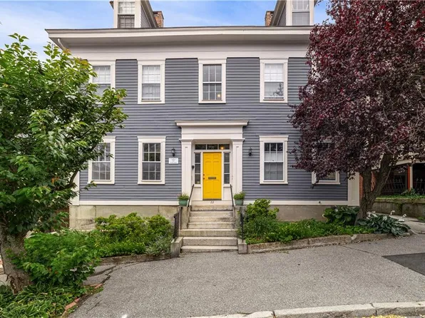 22 Halsey St Unit 2, Providence, RI 02906