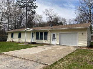 2428 Diamond Dr, Alpena, MI 49707
