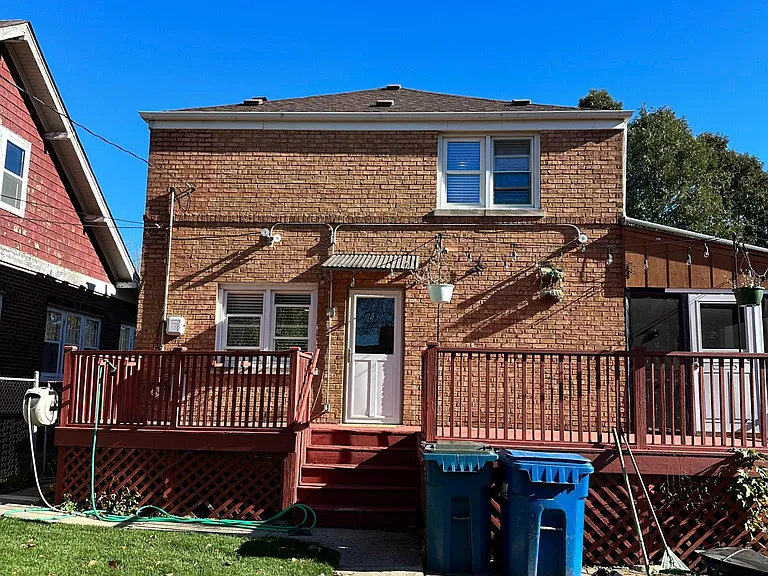 256 S Center St — Photo 9