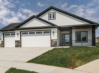 6282 55th Ave NW, Rochester, MN 55901