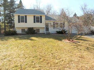 8505 Snowshoe Trl, Cicero, NY 13039