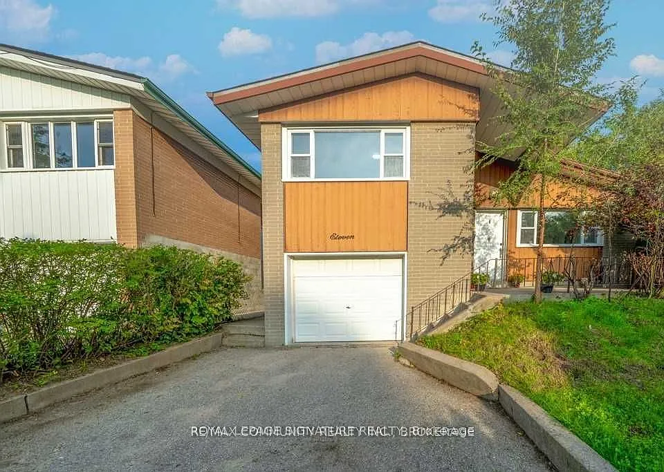 11 Mid Pines Rd #UPPER