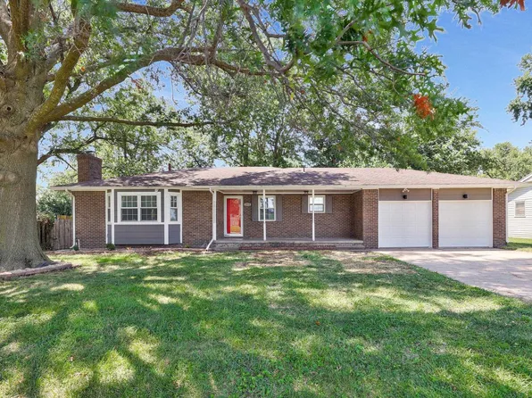 403 Harrison Ave, Sedgwick, KS 67135