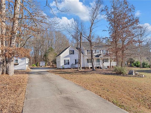2nd image of 1206 Foxhaven Dr