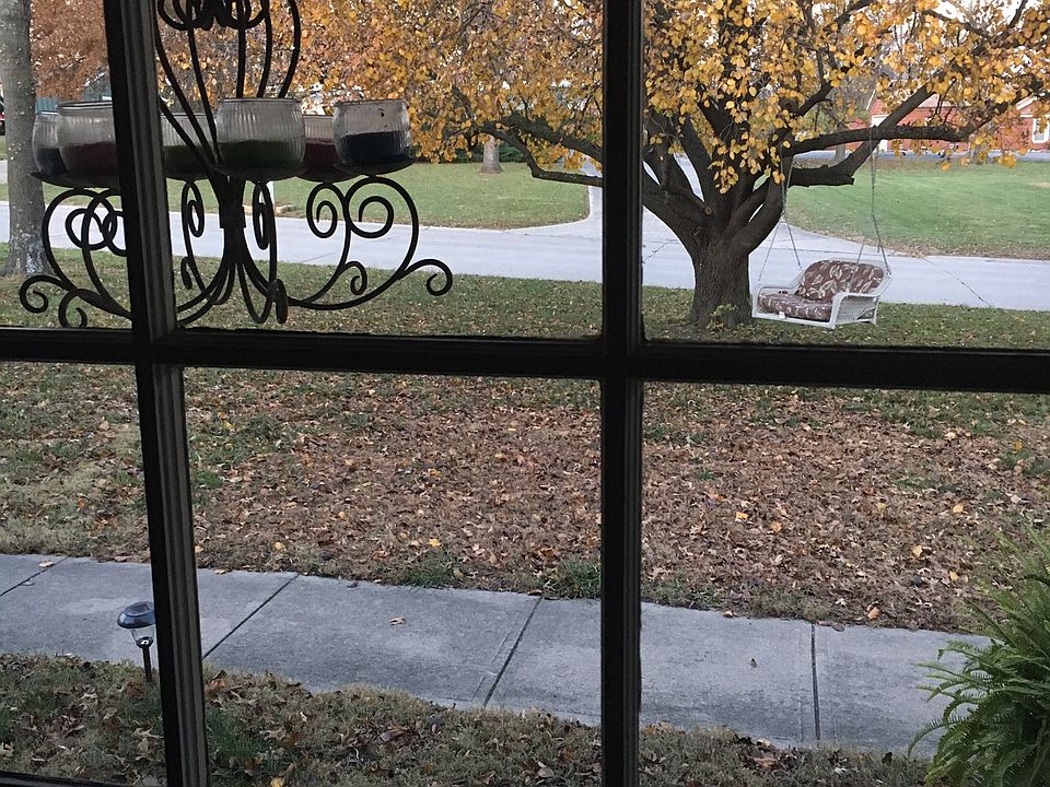 1st image of 1517 S Apple Ln