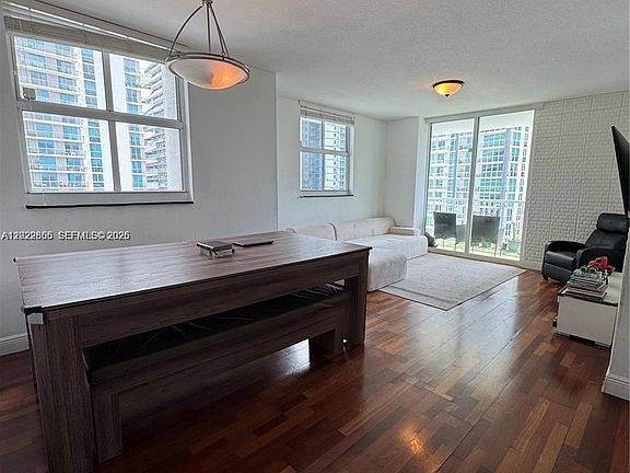 3rd image of 1250 S Miami Ave #2214