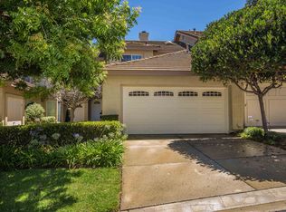 1084 Amberton Ln, Thousand Oaks, CA 91320