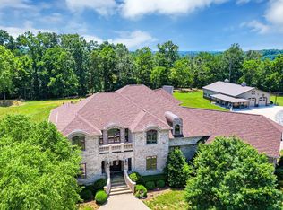 2061 McMahan Hollow Rd, Pleasant View, TN 37146